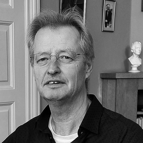Straten, Prof. dr. Peter van der