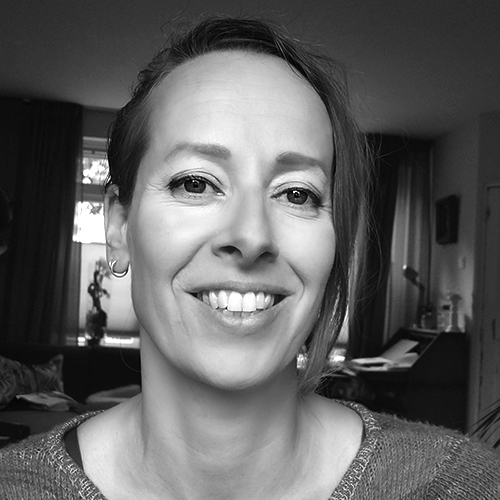 Dam, Drs. Wieteke van